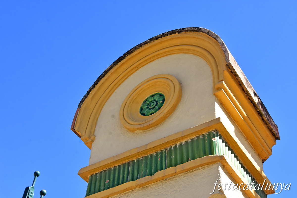 Les Planes d'Hostoles - Escoles Públiques