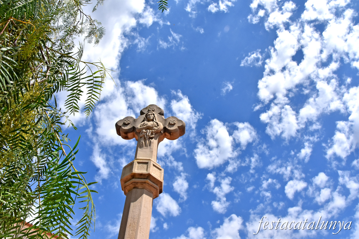 Bellvei - Creu de la Santa Missió