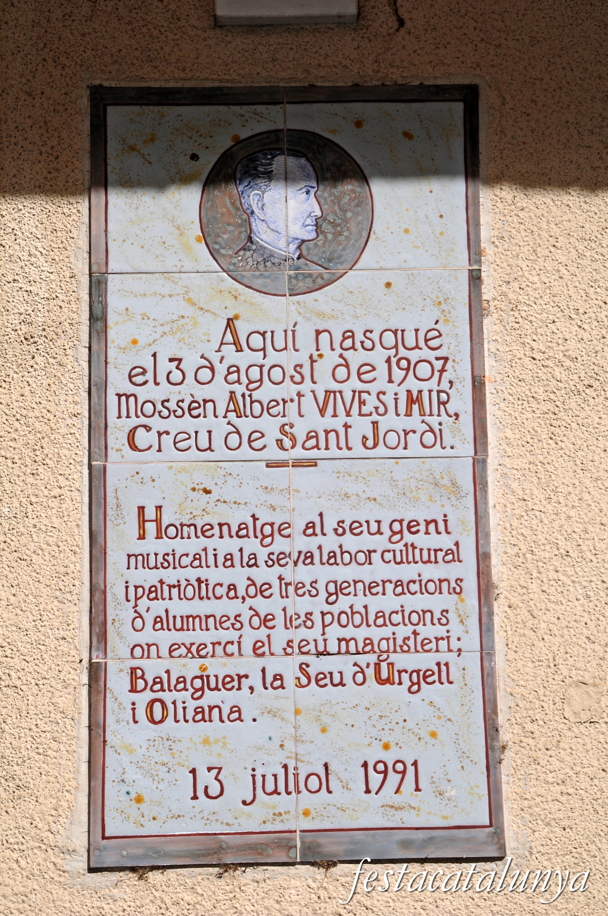 Oliana - Carrer Major - Casa Natal Mn Albert Vives 