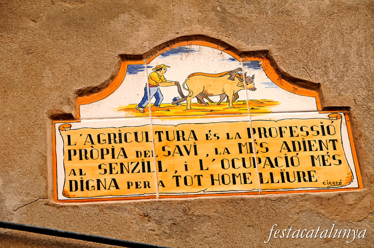 Oliana - Carrer Major