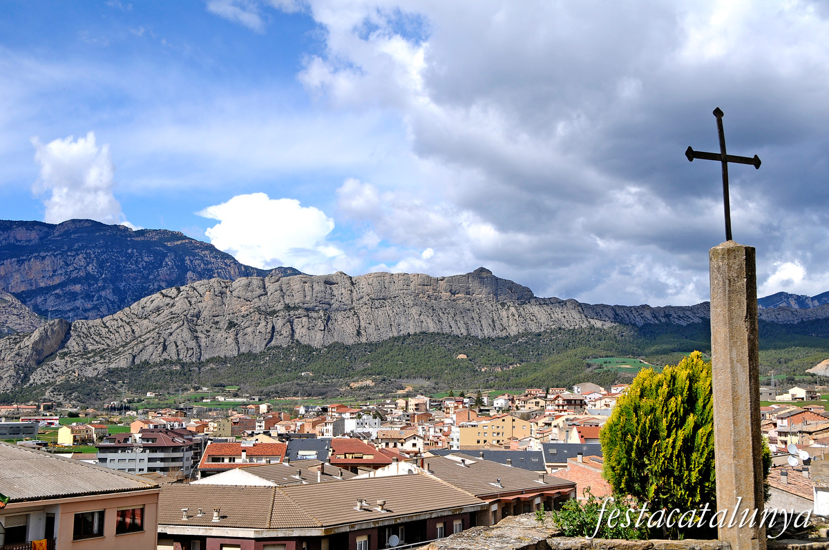 Oliana - Plaça del Lledoner 