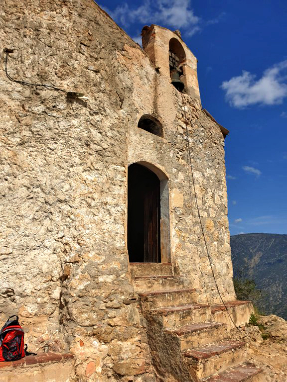 Organyà - Ermita i muntanya de Santa Fe (Foto: Ajuntament) 