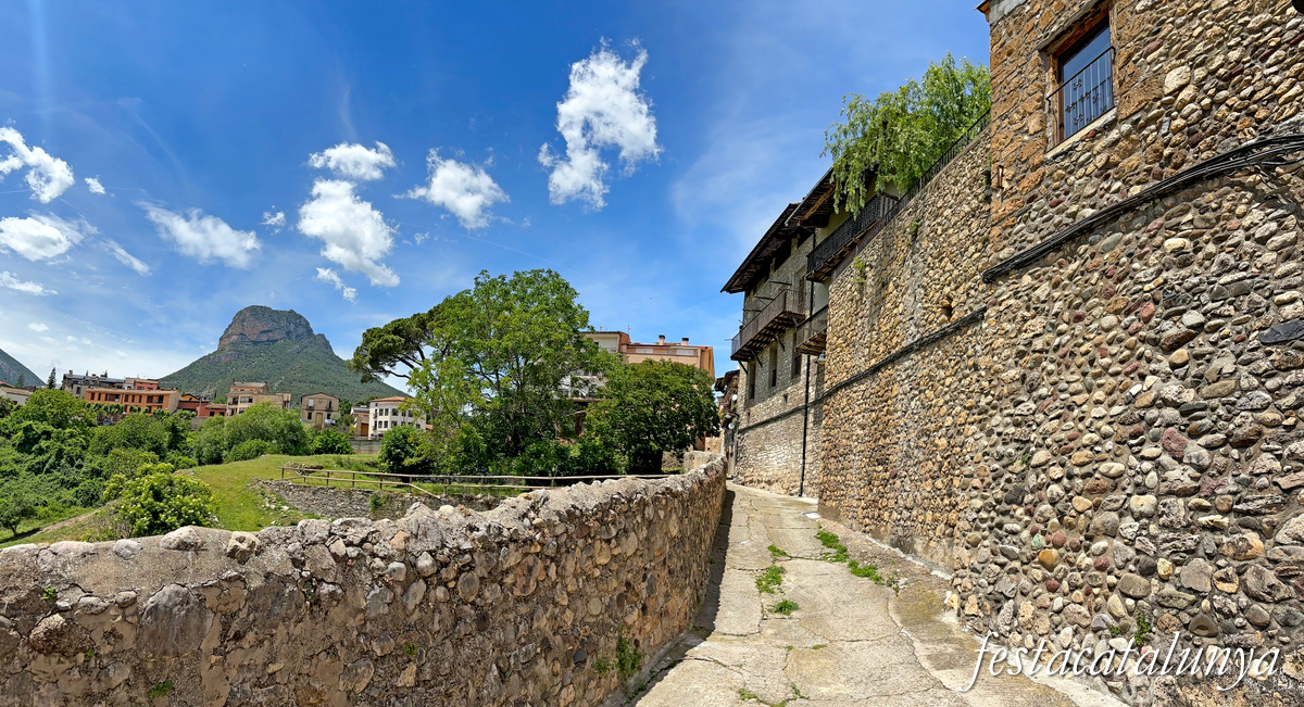 Organyà - Muralles i portals 