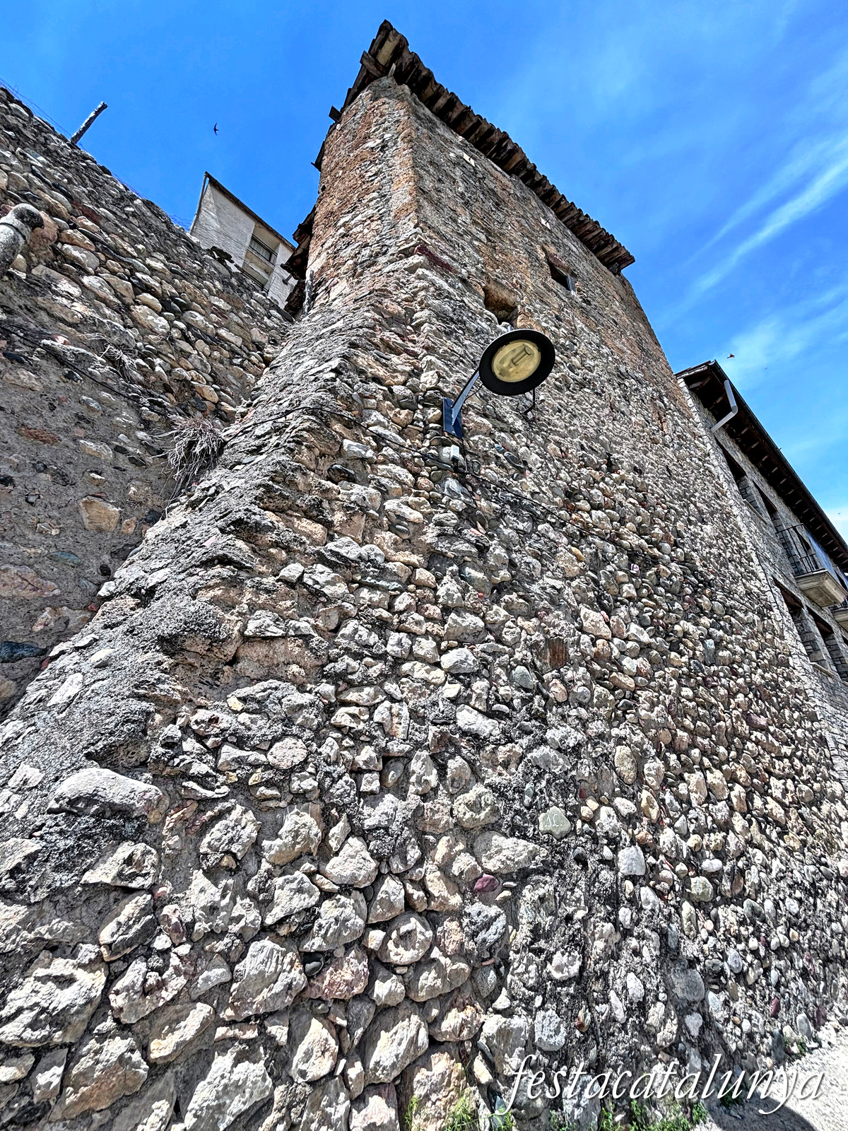 Organyà - Muralles i portals 