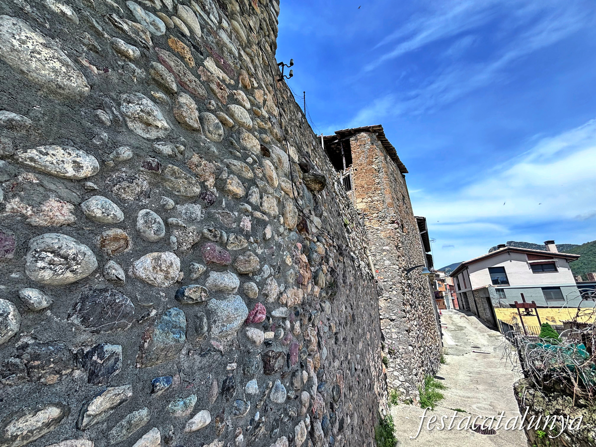 Organyà - Muralles i portals