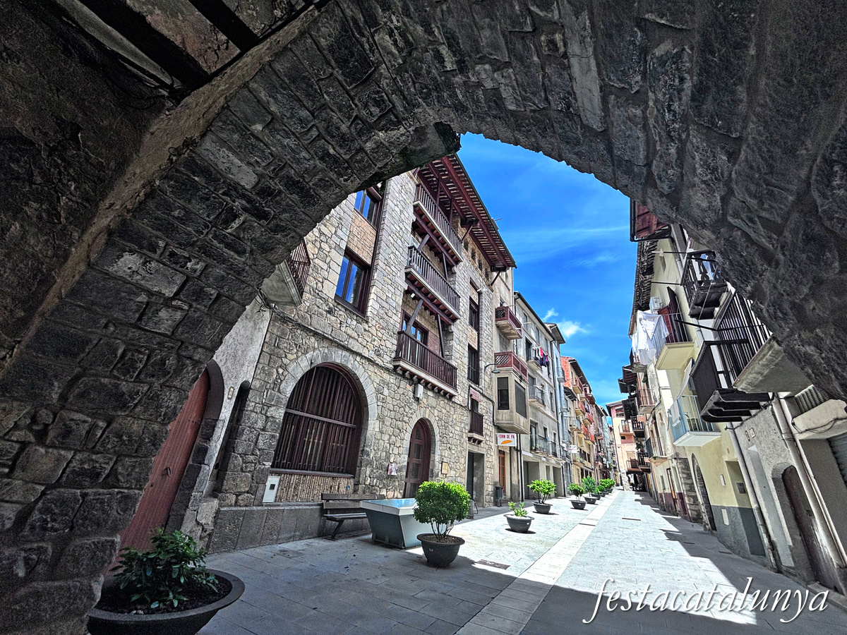 Organyà - Muralles i portals 