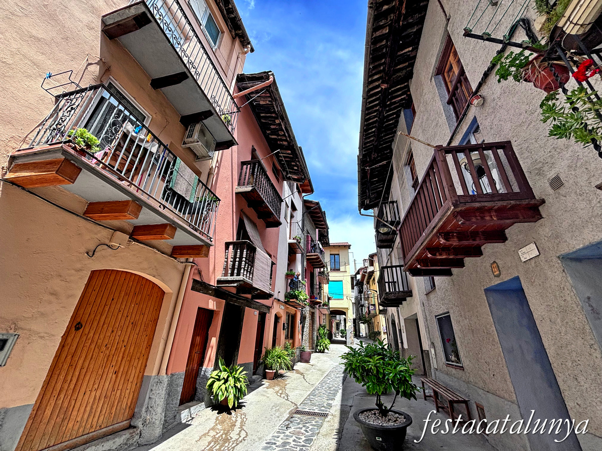 Organyà - Passejada pel nucli històric 