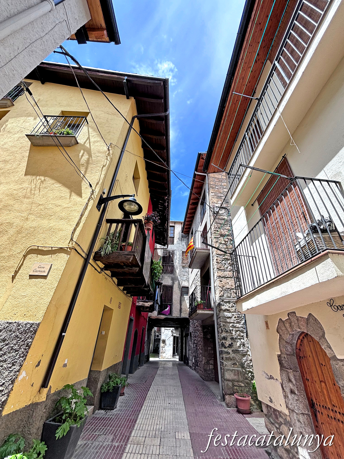 Organyà - Passejada pel nucli històric 