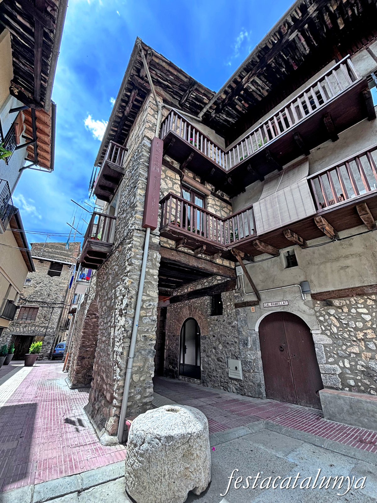 Organyà - Porxades del nucli històric