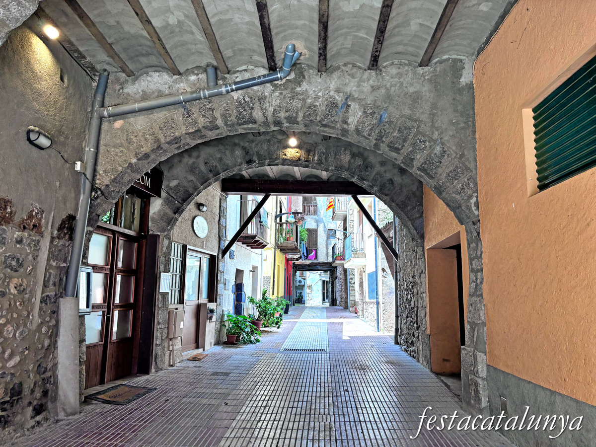 Organyà - Porxades del nucli històric 