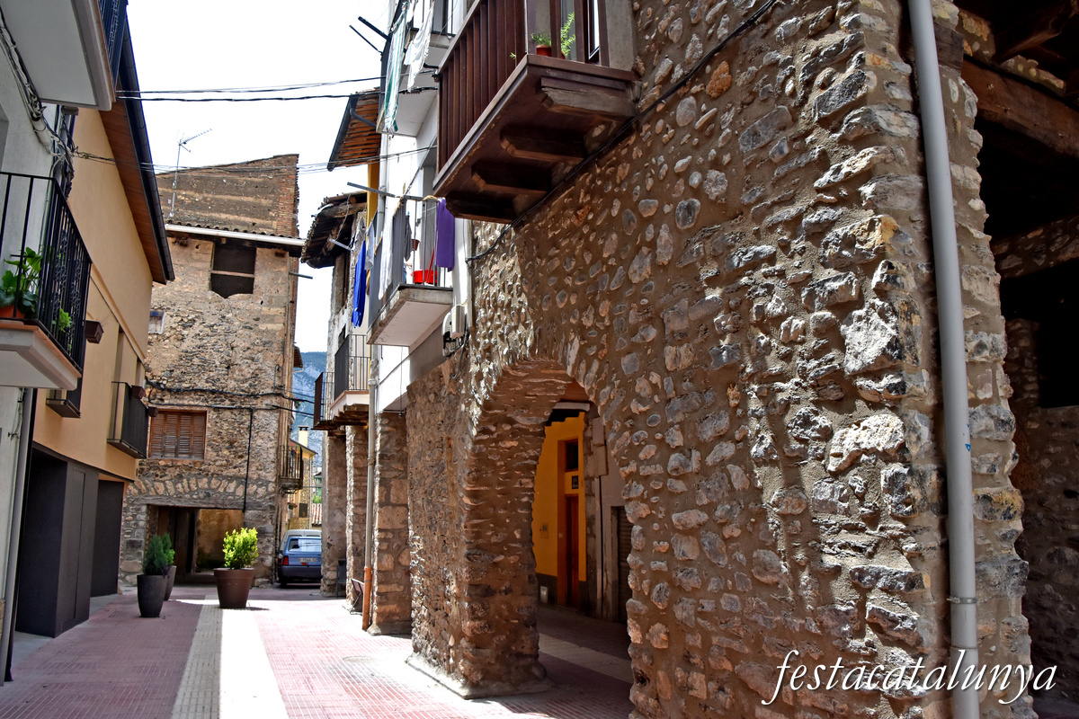 Organyà - Porxades del nucli històric