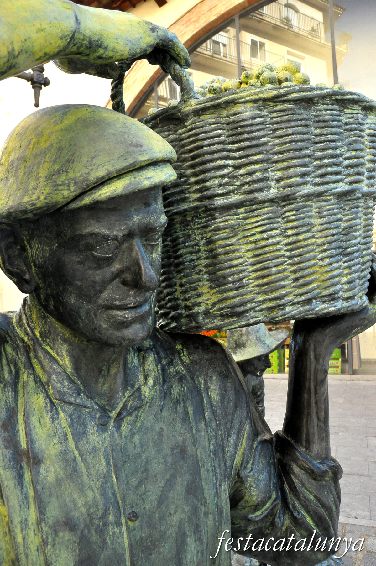 Cambrils - Escultures urbanes - Pagesos veremant 