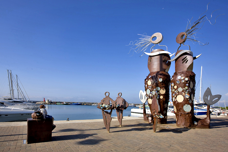 Cambrils - Escultures urbanes - En el Pla de les Serenes (Foto: Cambrils Turisme)