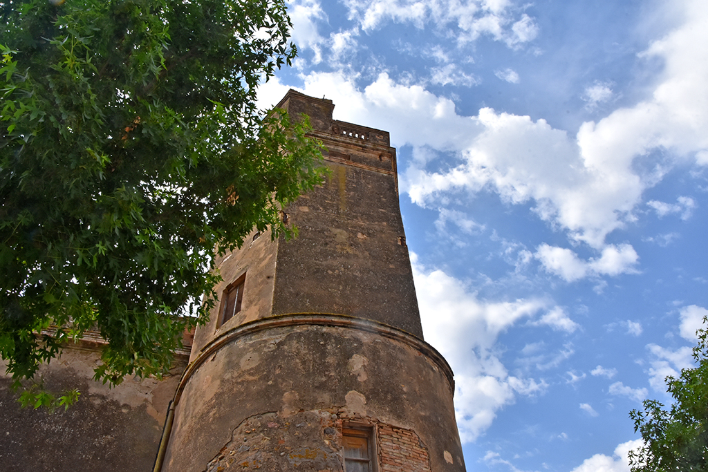 Restes de la muralla de Sant Pere Pescador