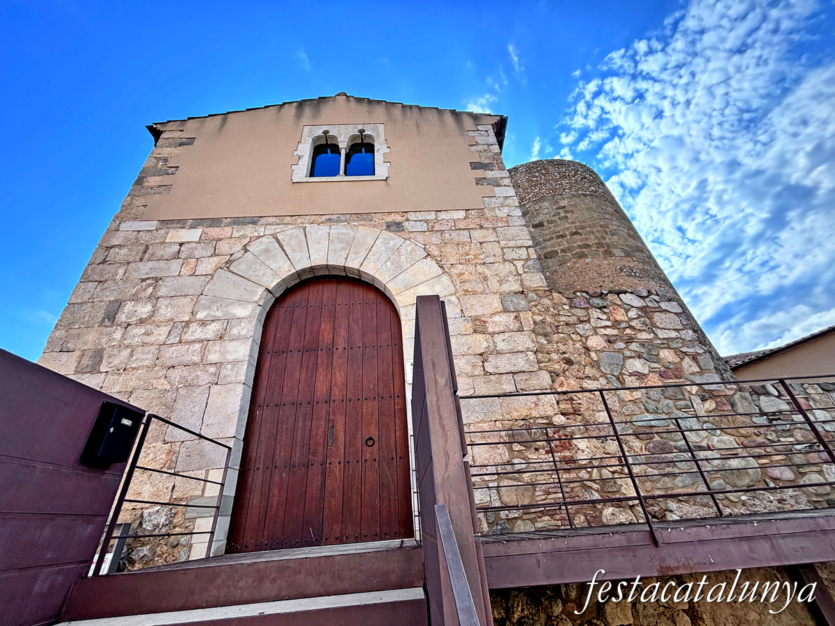 Vila-sacra - Castell-Palau de l'Abat 