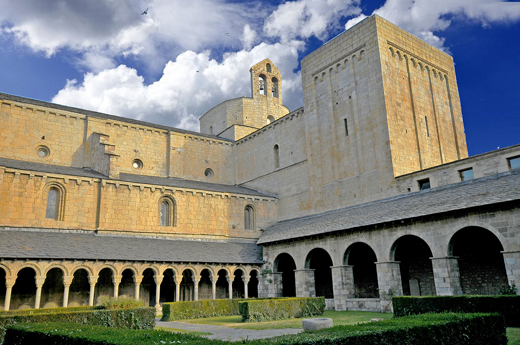 Claustre de Santa Maria de la Seu d'Urgell ***