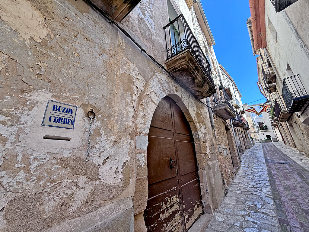 Nucli històric de Prat de Comte ***