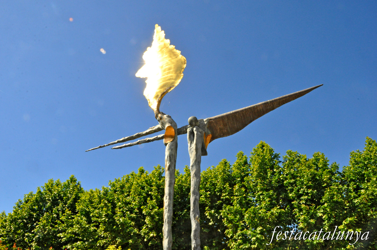 Vallromanes - Escultura l'Alba i el Capvespre