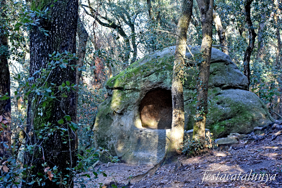 Vallromanes - Roca Foradada