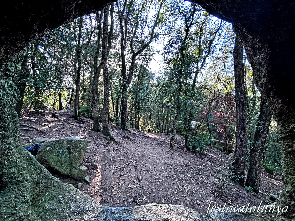 Vallromanes - Roca Foradada