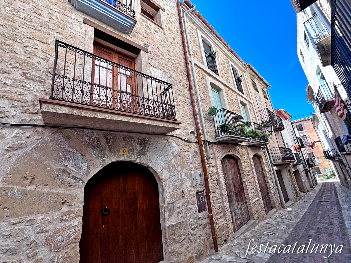 Prat de Comte - Nucli Històric - Carrer Major