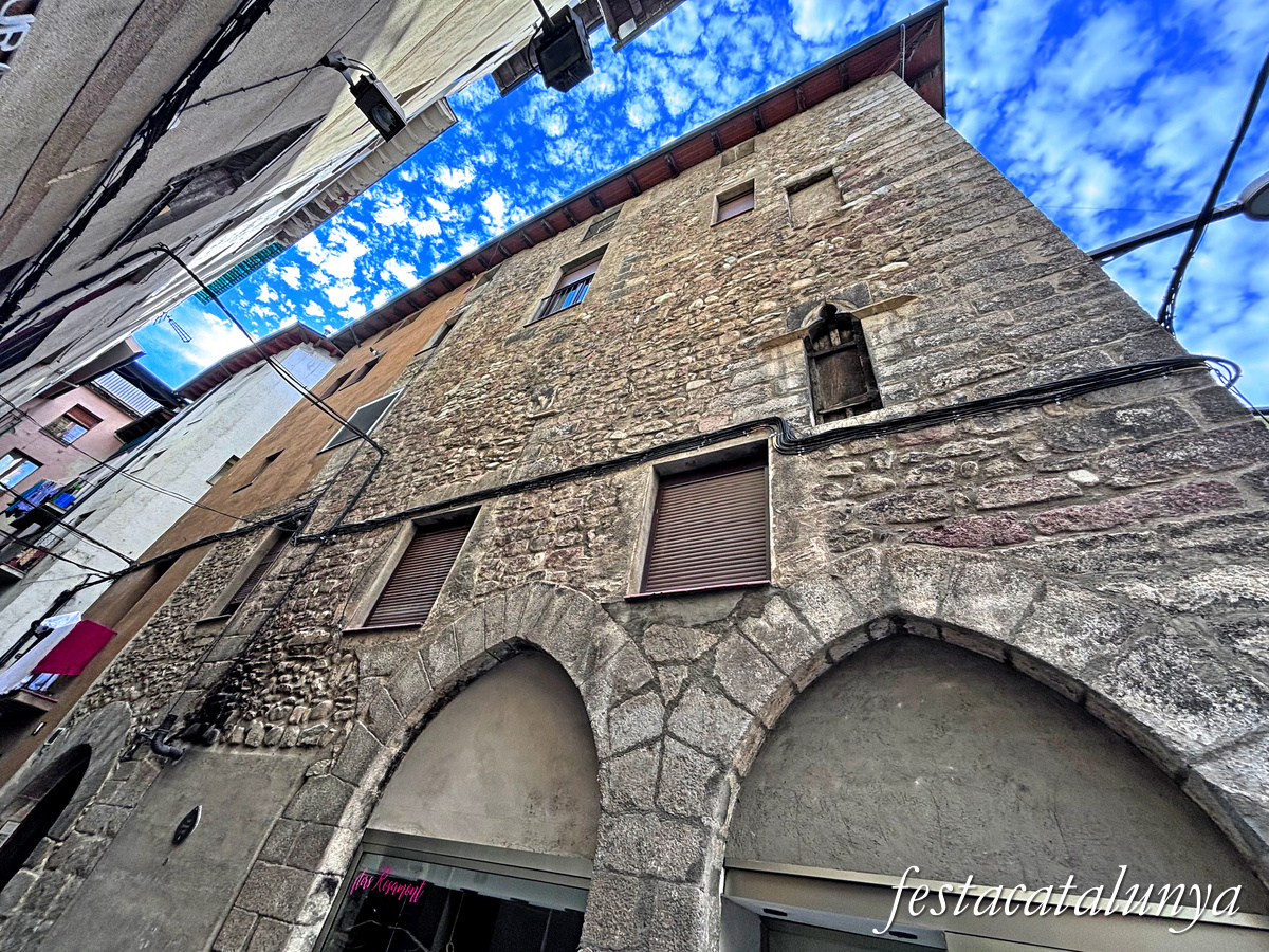 La Seu d'Urgell - Carrer Major - Cal Serrano