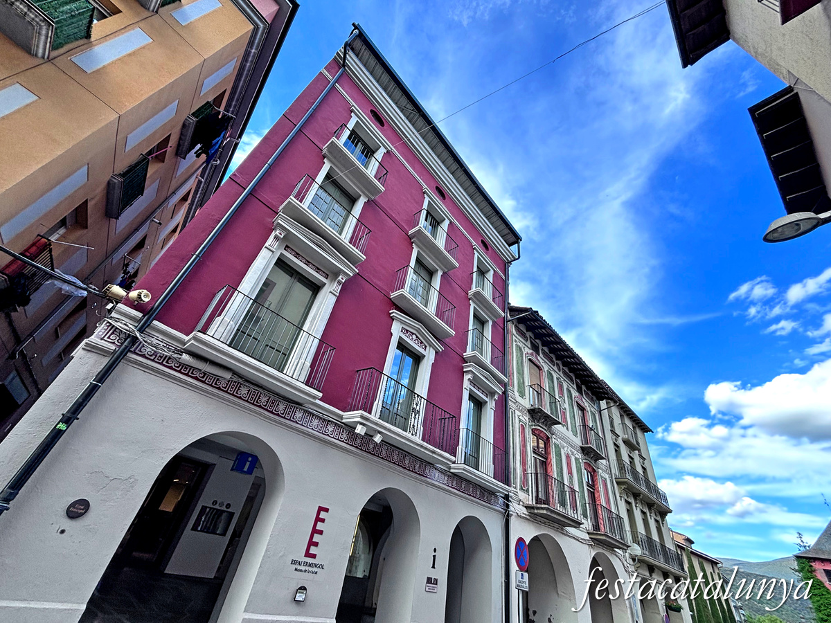 La Seu d'Urgell - Carrer Major - Espai Ermengol a Can Mossèn Poldo