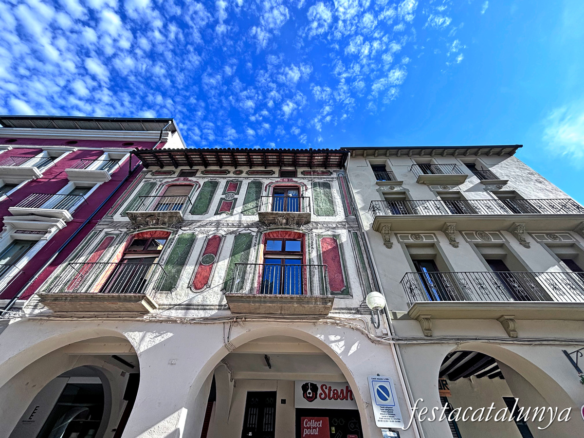 La Seu d'Urgell - Carrer Major - Can Fiter, Cal Marquès, Cal Mossèn Marfany