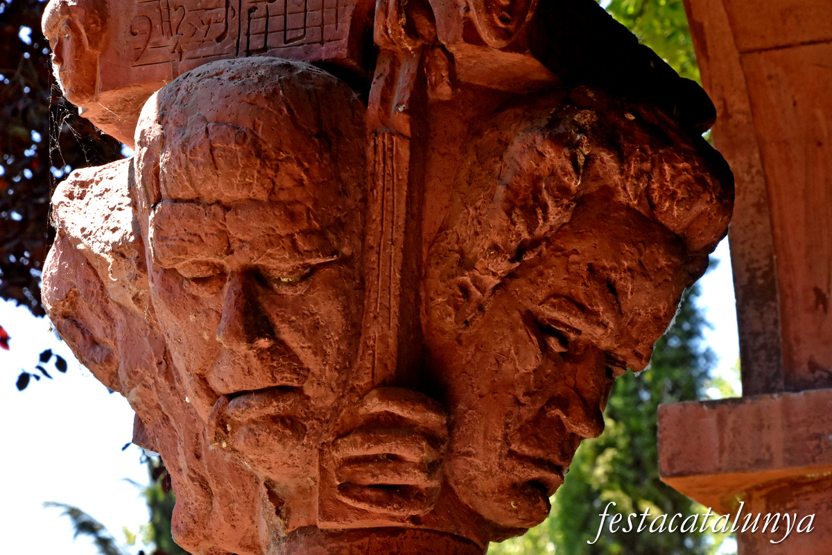 La Seu d'Urgell - Parc del Valira i claustre de Racionero