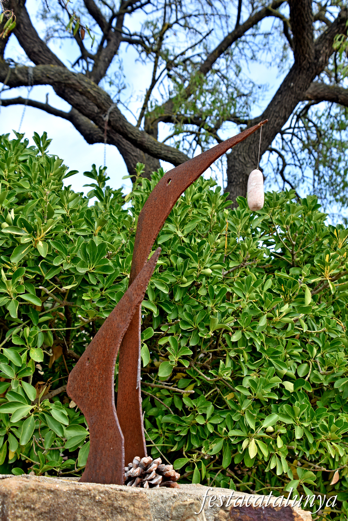 Fontanilles - Escultures de Josep Coll a Llabià 