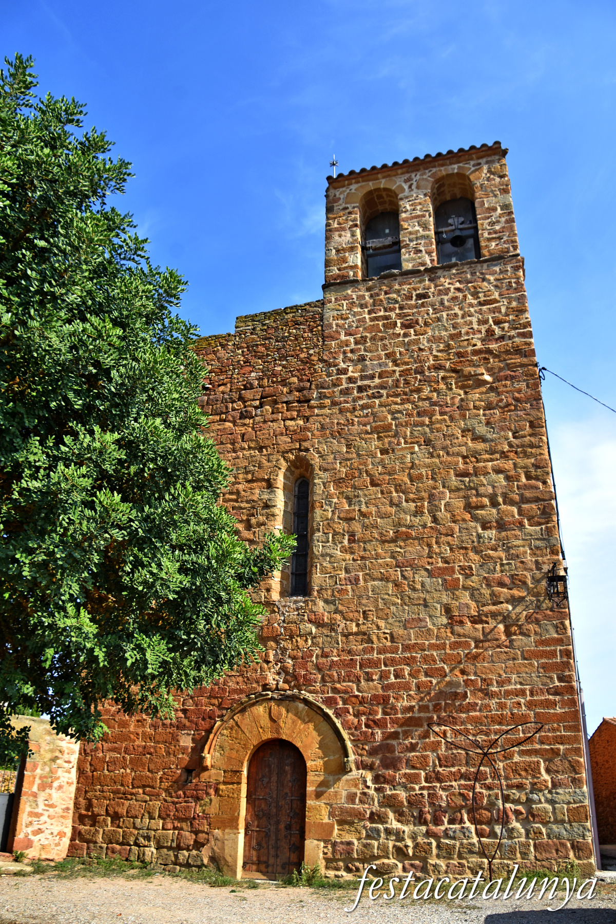 Fontanilles - Església parroquial de Sant Romà de Llabià 