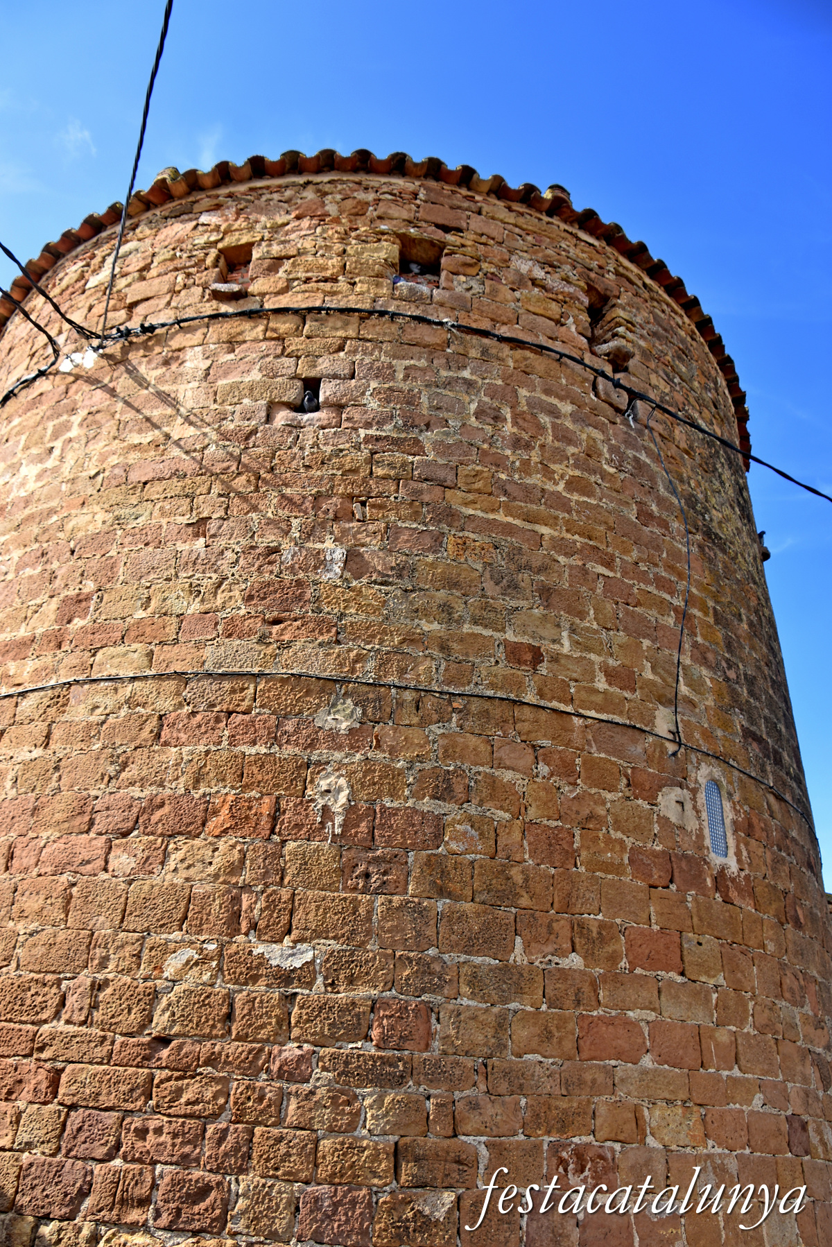 Fontanilles - Església parroquial de Sant Romà de Llabià 