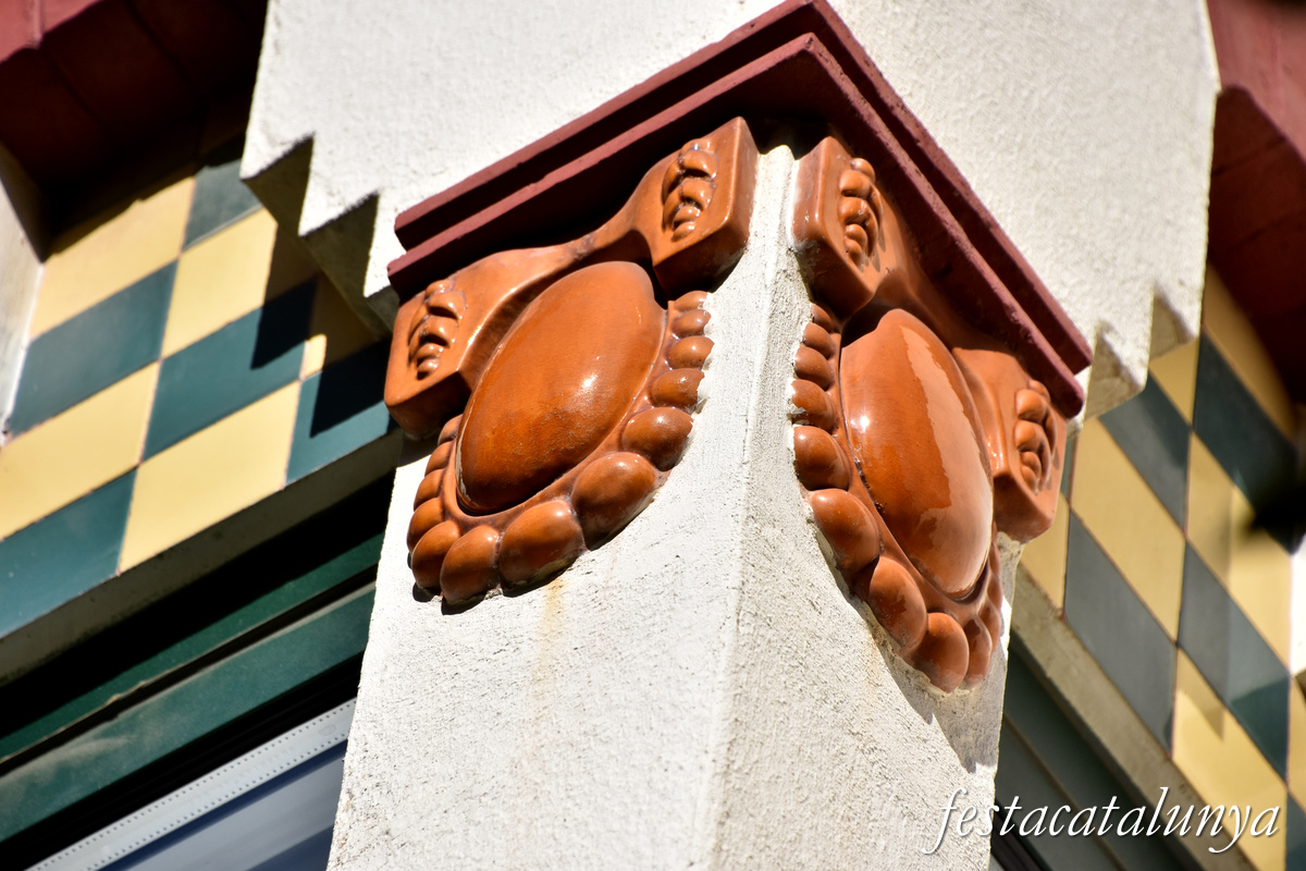 Figueres - Casa Juez al carrer Colom