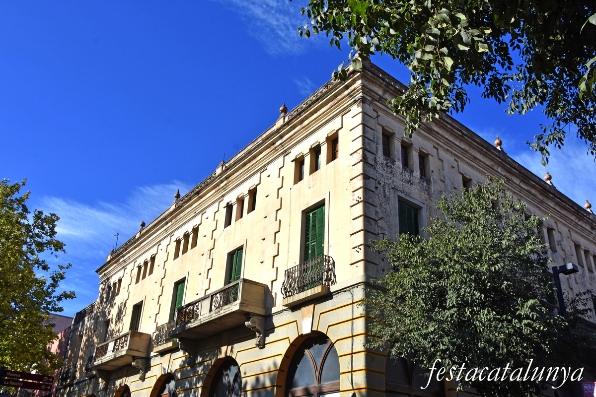 Figueres - Casa Macau 
