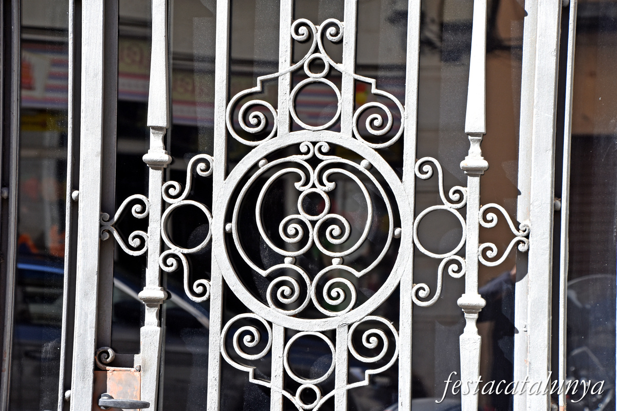 Figueres - Casa Pagès Bofill, actual seu del Consell Comarcal de l'Alt Empordà 