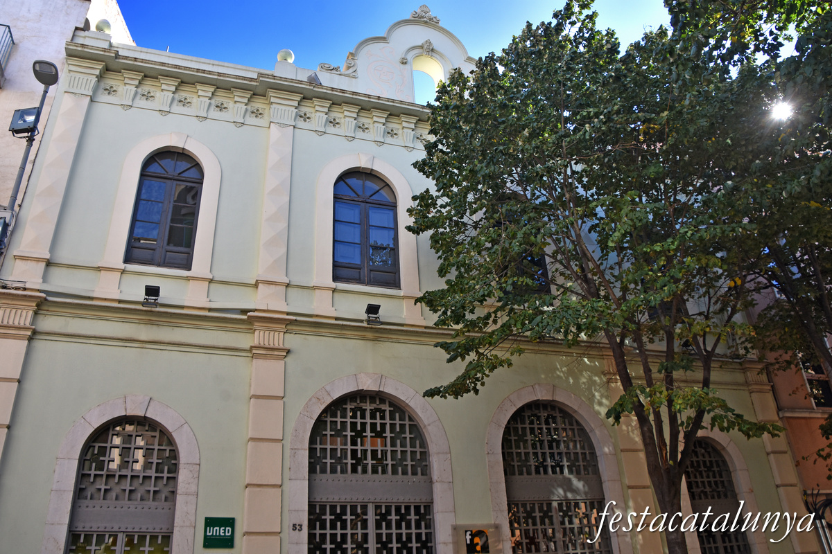 Figueres - Antiga església Evangèlica 