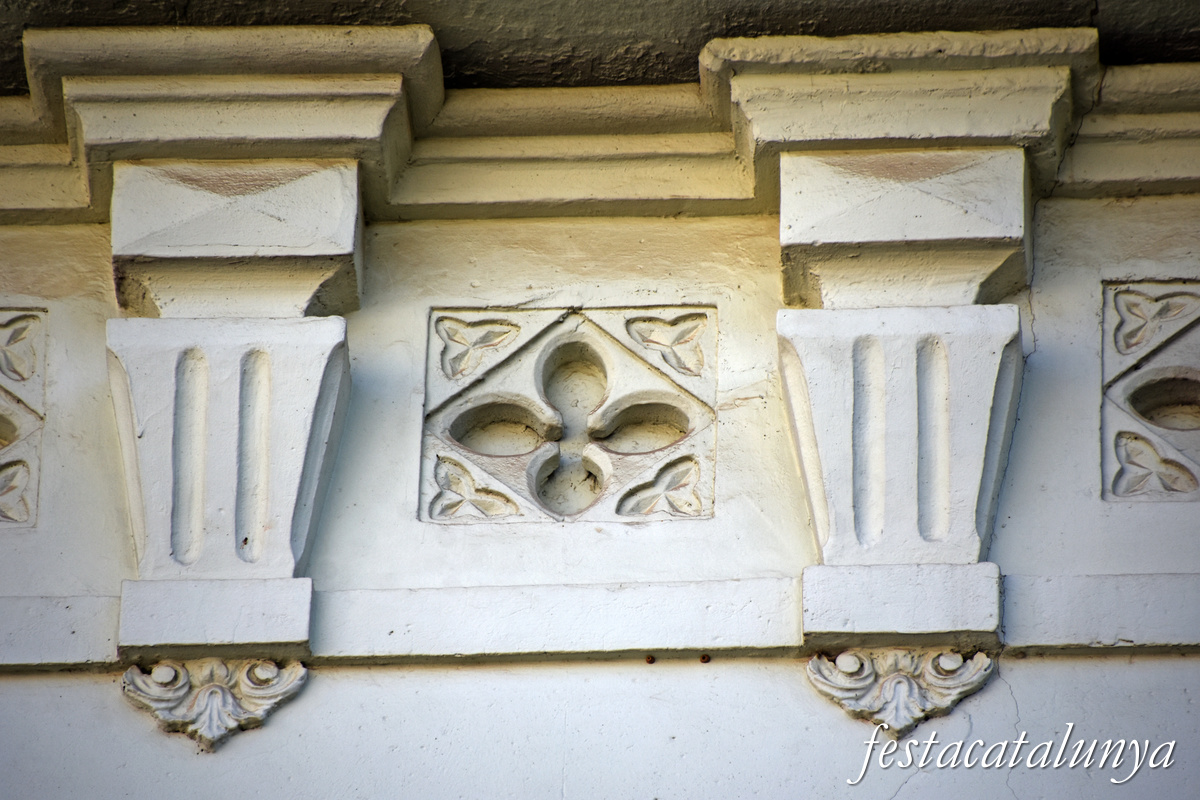 D.- Antiga església Evangèlica de Figueres