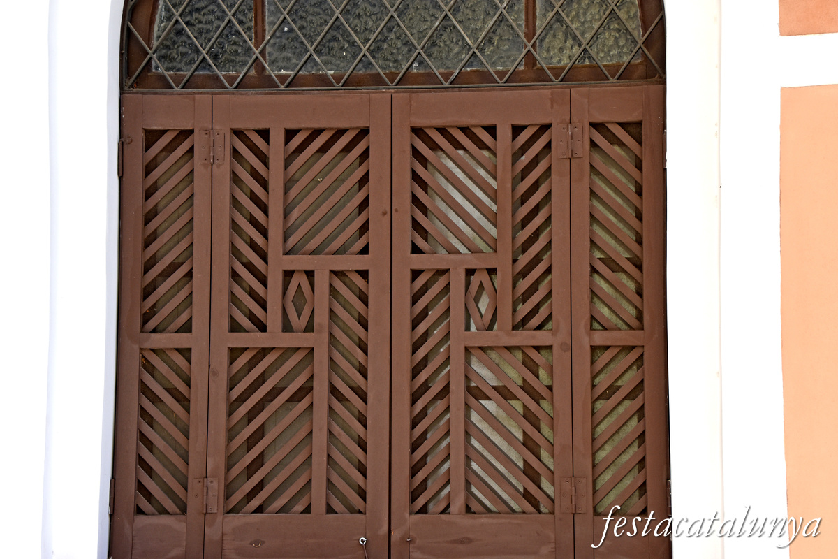 E.- Casa Galter Bassols de Figueres