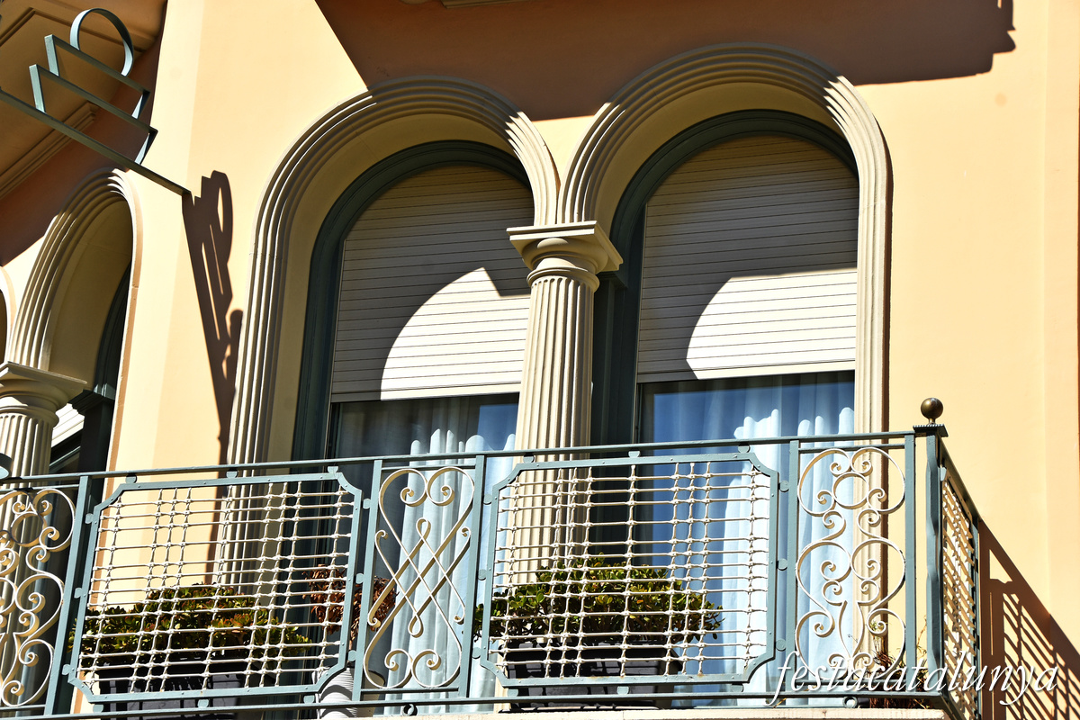 Casa Joan Font i Paulí de Figueres