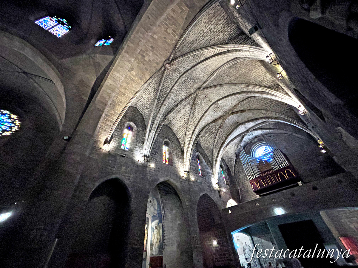 Figueres - Església parroquial de Sant Pere