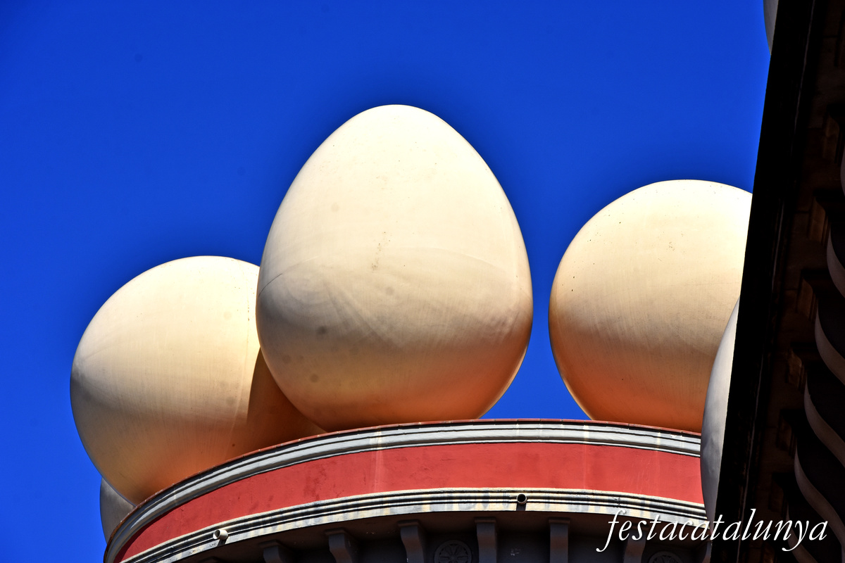 A.- Torre de la Galatea o Casa Gorgot de Figueres ***