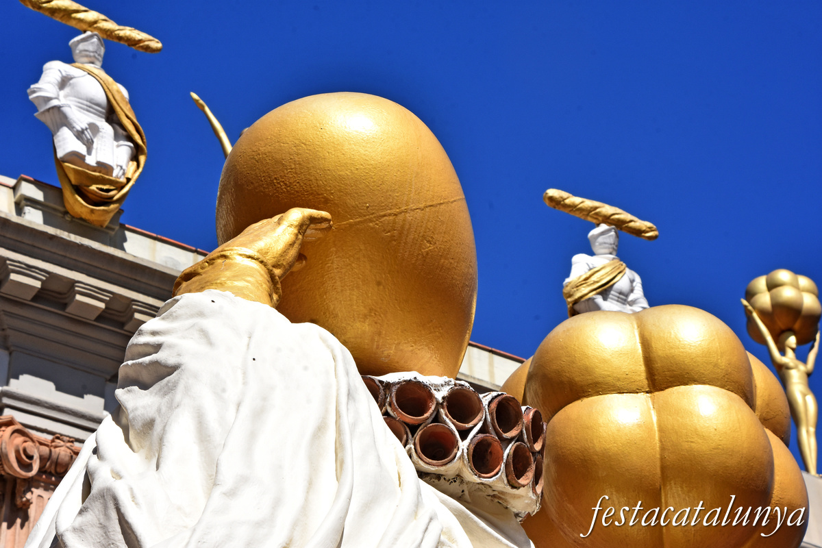 Figueres - Monument a Francesc Pujols 