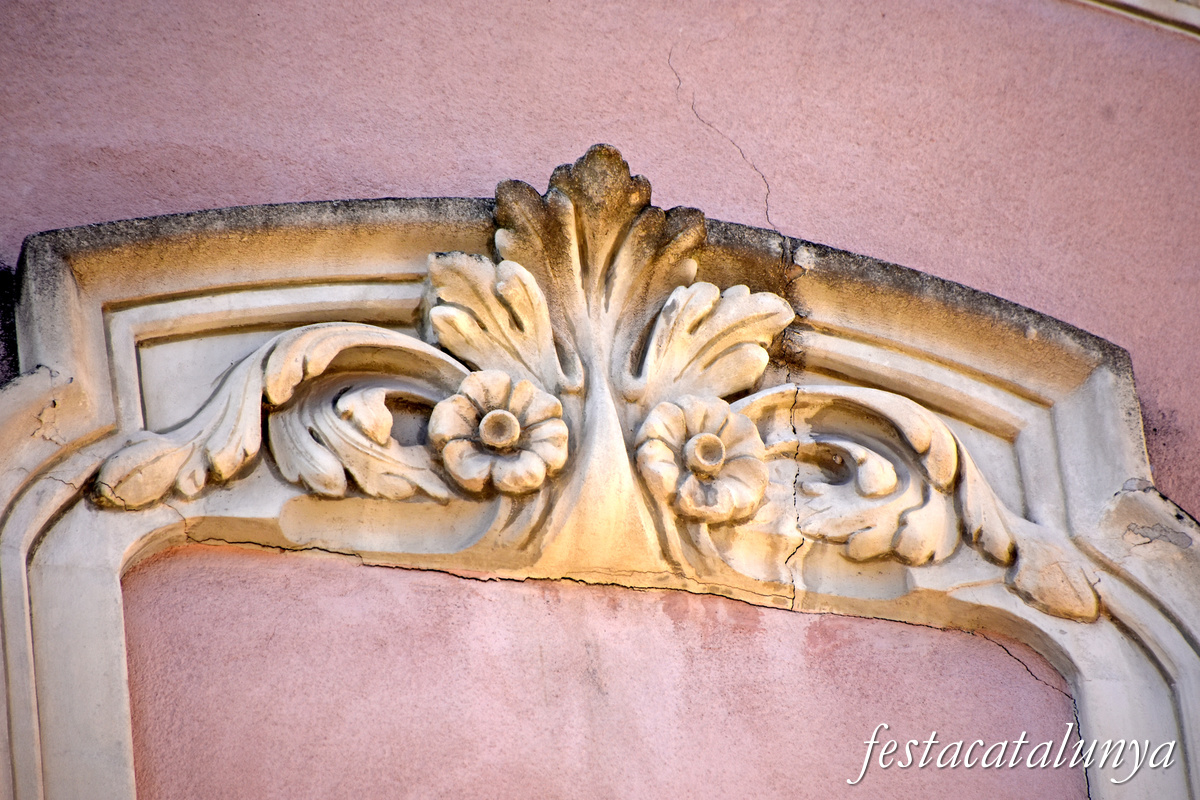 Casa Cases o Xocolateria Pere Viñas de Figueres