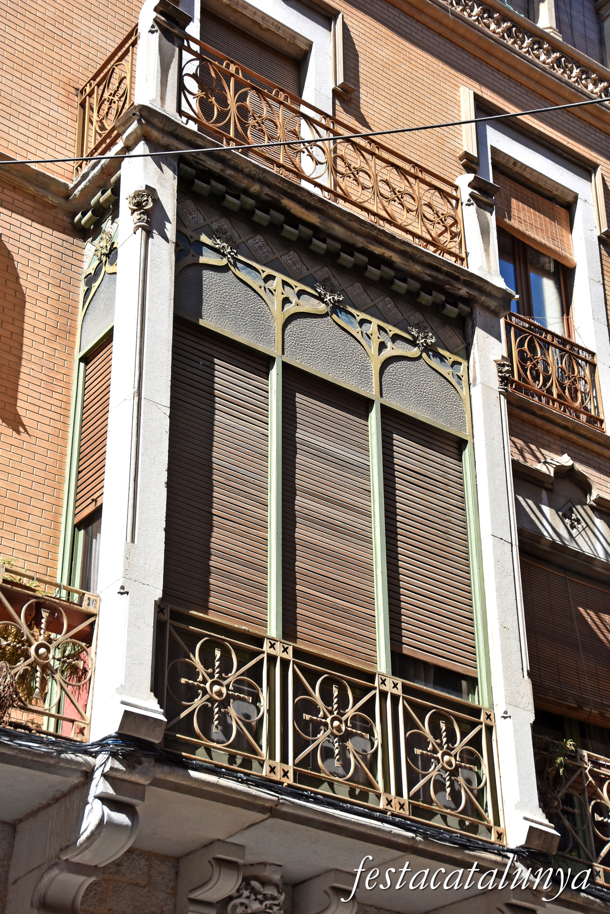 Figueres - Casa de Tomàs Roger Larrossa al carrer Moreria