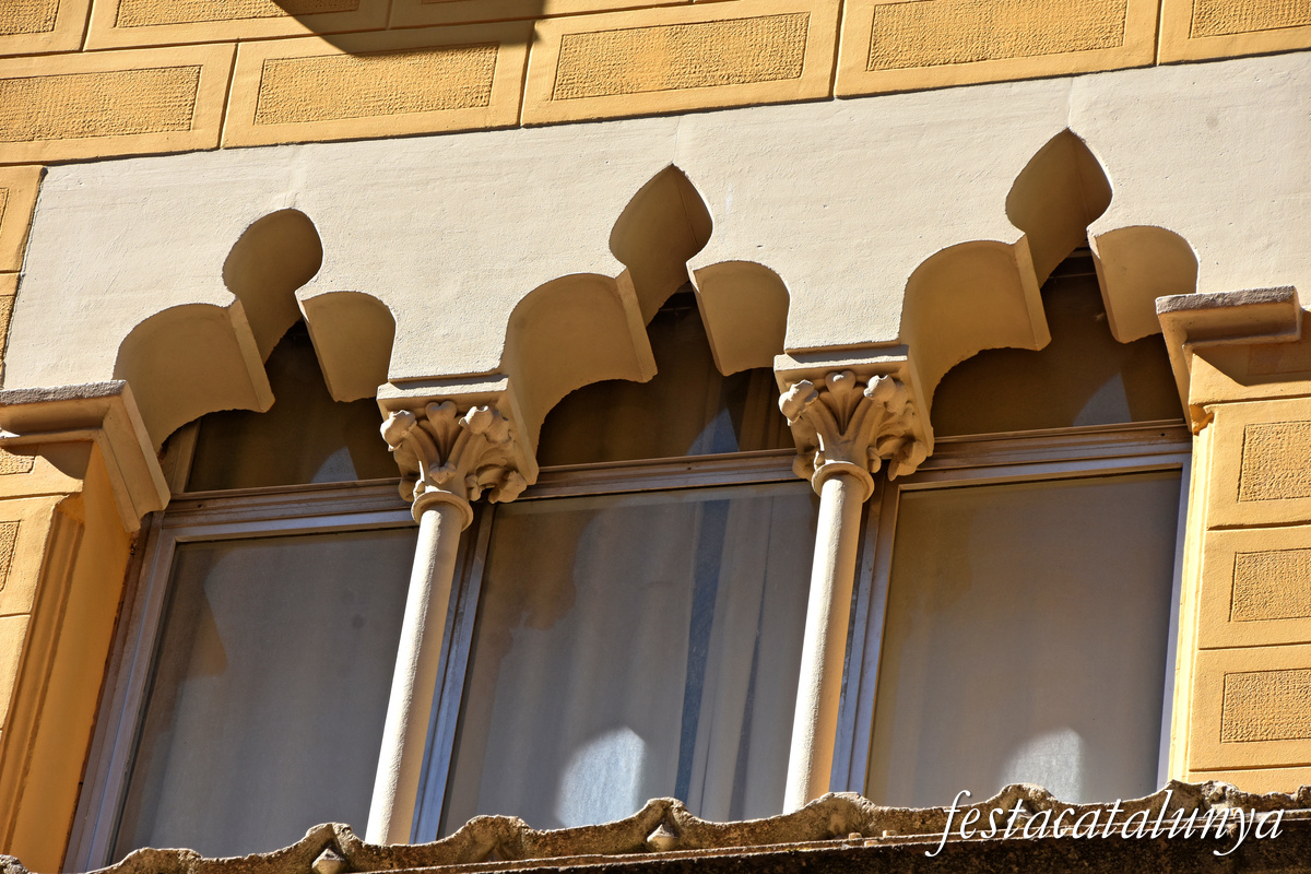 C.- Casa d'Albert Gruart al carrer Monturiol de Figueres