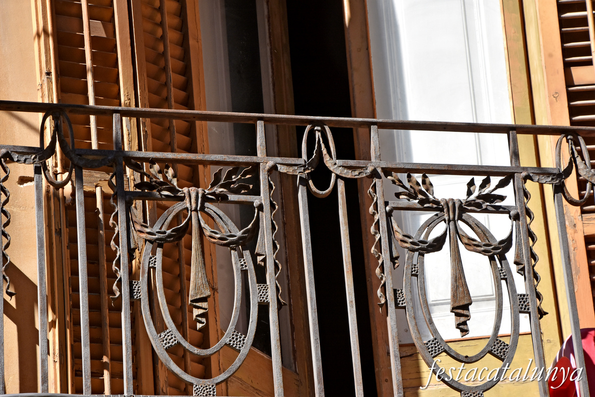 Figueres - Casa de Joaquim Monturiol Porret al carrer Monturiol