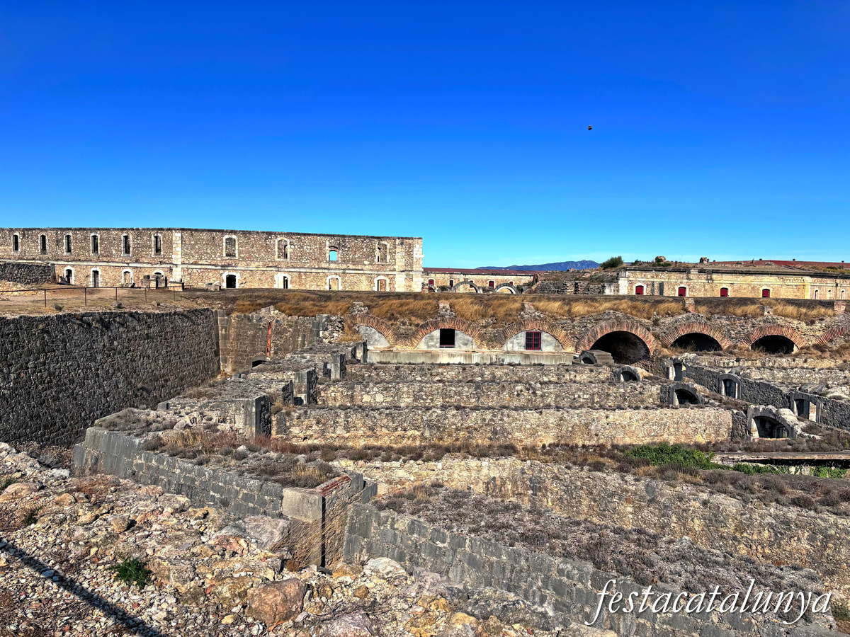 Figueres - Voltes a prova de Bomba del Castell de Sant Ferran 