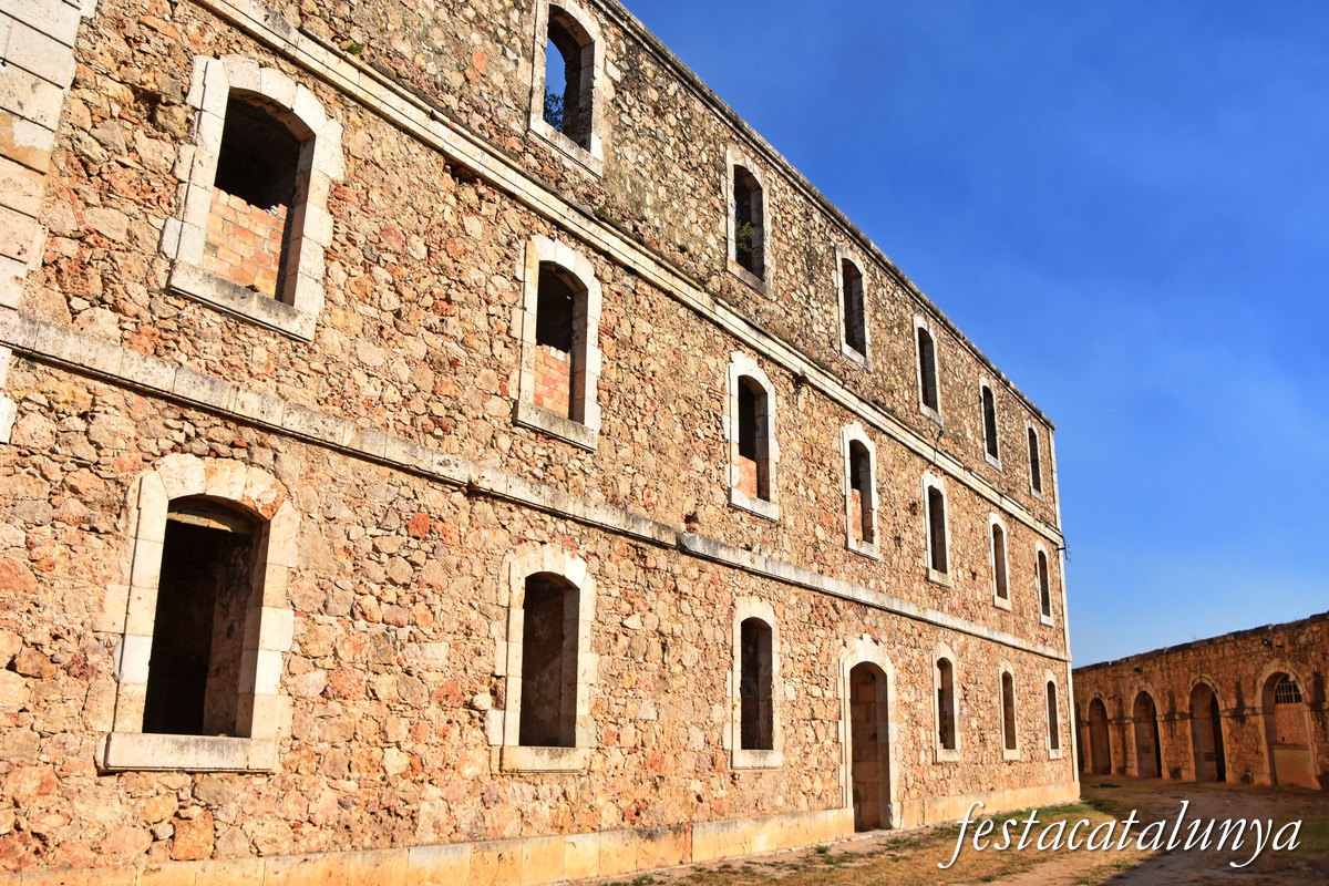 8.- La penitenciaria del Castell de Sant Ferran de Figueres