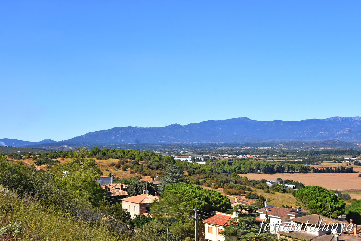 Figueres - Mirador amb vistes panoràmiques del Castell de Sant Ferran 