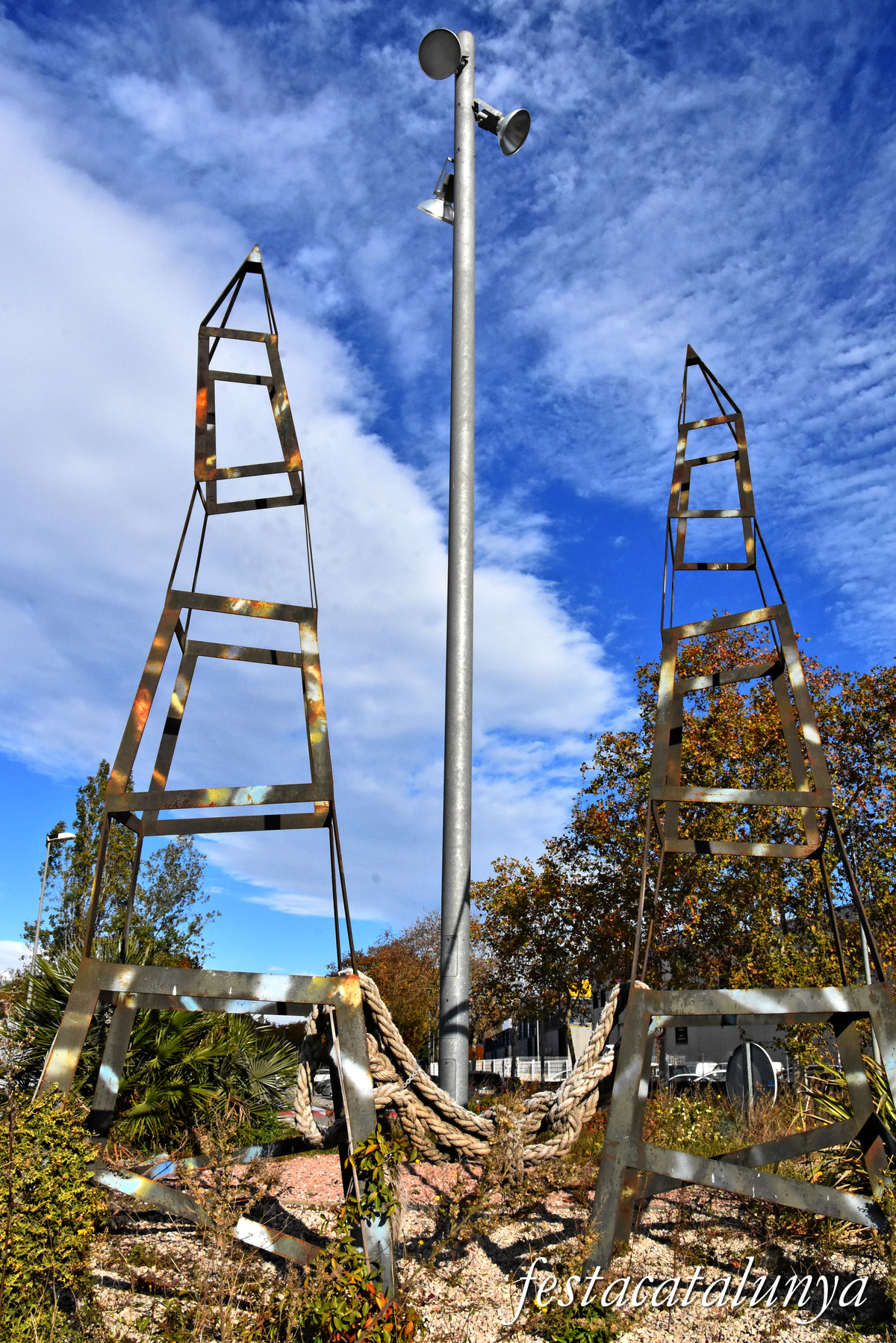 Pallejà - Escultura Torres de les Cultures 